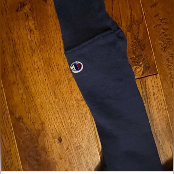 DISCONTINUED vintage champion crewneck - Picture 4 of 4